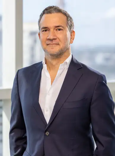 Santiago Vangeas - Founder